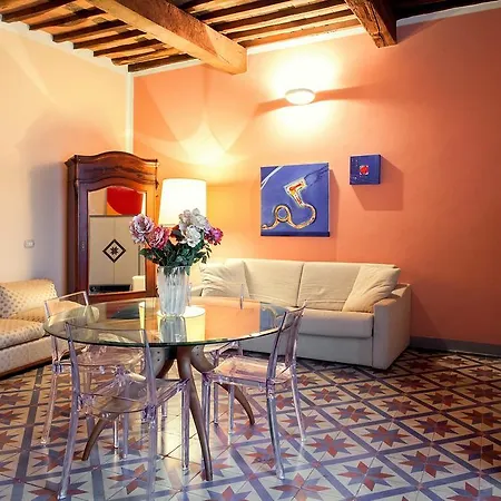 Cavour33 Panzió Massa