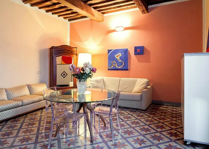 Cavour33 Nocleg ze śniadaniem Massa (Tuscany)